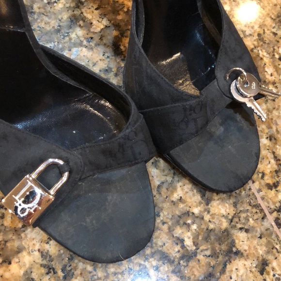 Christian Dior lock and key mule slide sandal - Picture 5 of 8